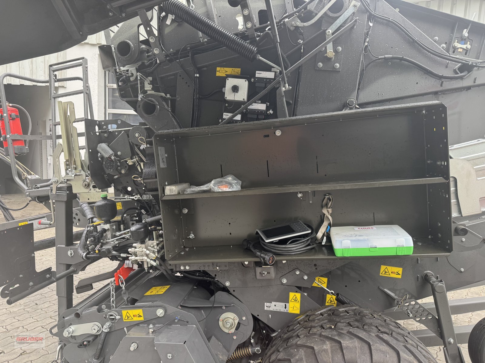 Rundballenpresse типа CLAAS Variant 560 RC PRO, Gebrauchtmaschine в Dorfen (Фотография 13)