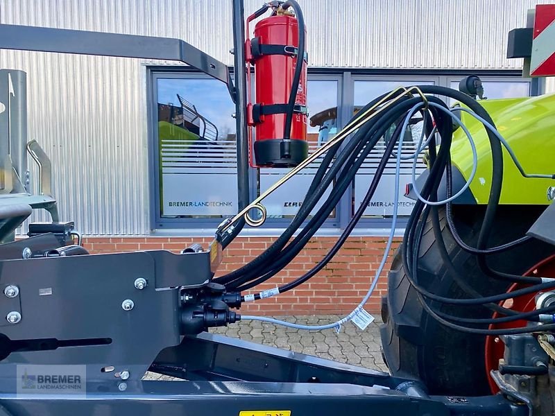 Rundballenpresse typu CLAAS VARIANT 585 RC PRO  Vorführmaschine, D=0,90 bis 1,80 m,, Vorführmaschine v Asendorf (Obrázek 9)