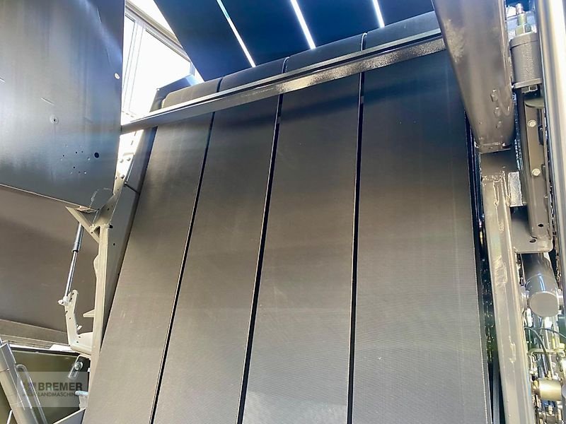 Rundballenpresse typu CLAAS VARIANT 585 RC PRO  Vorführmaschine, D=0,90 bis 1,80 m,, Vorführmaschine v Asendorf (Obrázek 17)