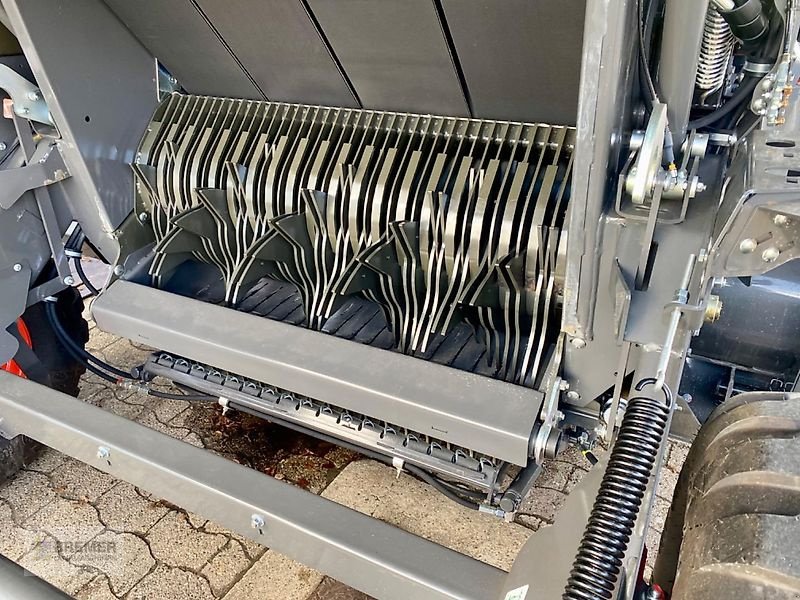 Rundballenpresse typu CLAAS VARIANT 585 RC PRO  Vorführmaschine, D=0,90 bis 1,80 m,, Vorführmaschine v Asendorf (Obrázek 16)