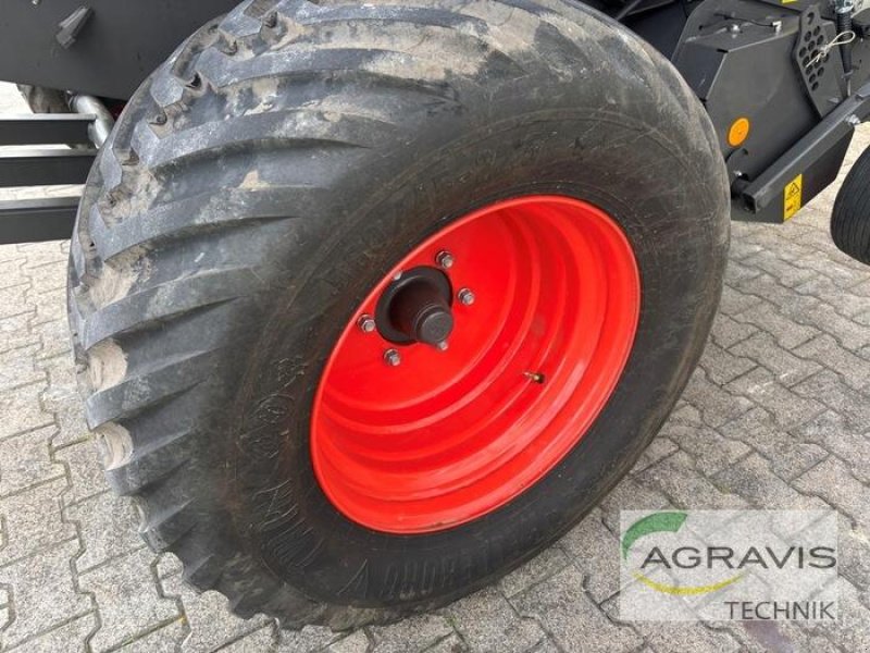 Rundballenpresse typu CLAAS VARIANT 585 RC PRO, Gebrauchtmaschine v Warburg (Obrázok 17)