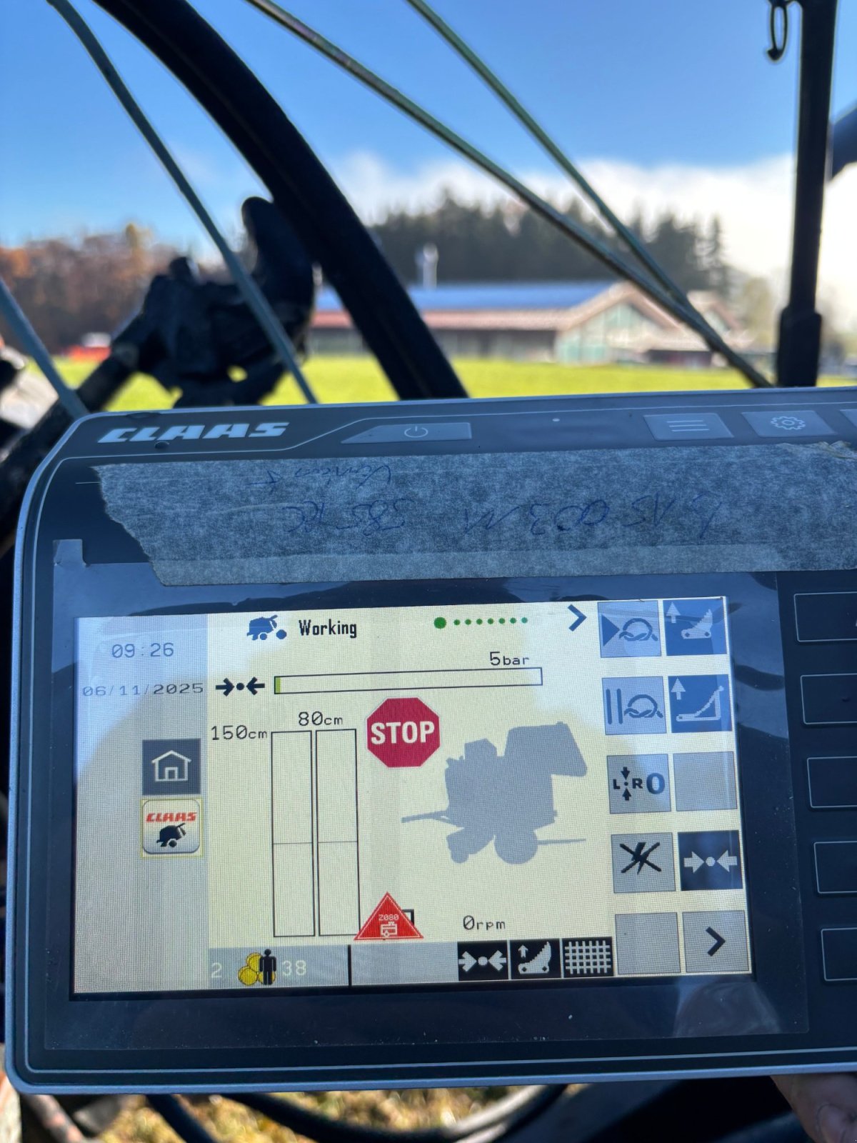 Rundballenpresse des Typs CLAAS VARIANT 585 RC, Gebrauchtmaschine in Elixhausen (Bild 24)