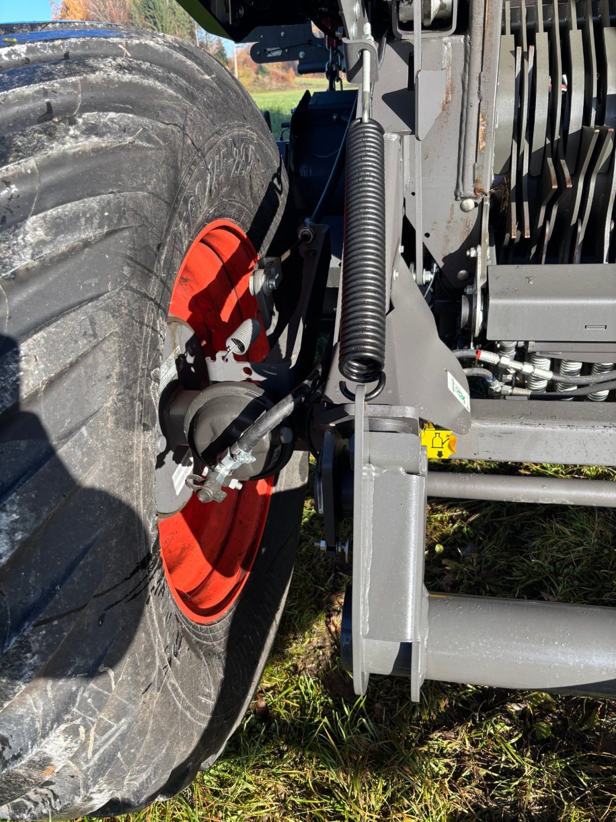 Rundballenpresse des Typs CLAAS VARIANT 585 RC, Gebrauchtmaschine in Elixhausen (Bild 28)