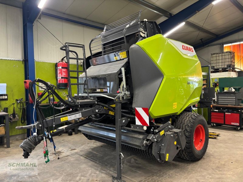 Rundballenpresse Türe ait CLAAS VARIANT 585, Neumaschine içinde Woltersdorf