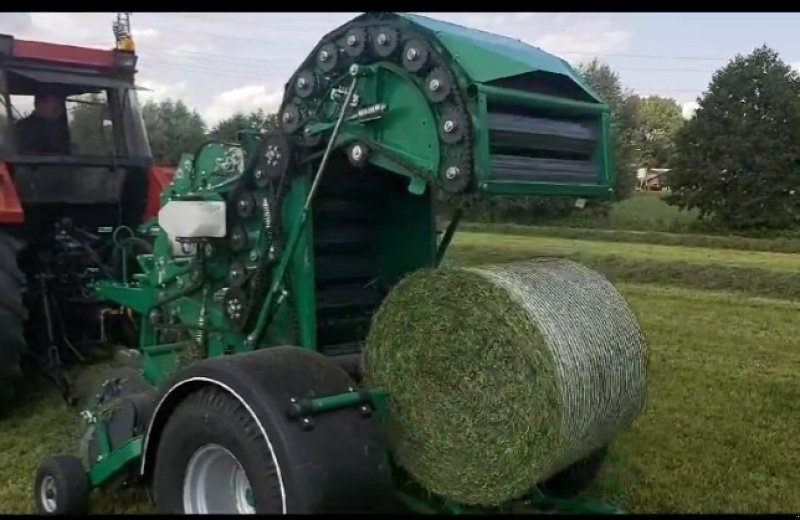 Rundballenpresse des Typs Criap Midi Baler 85, Neumaschine in Baumgarten (Bild 15)