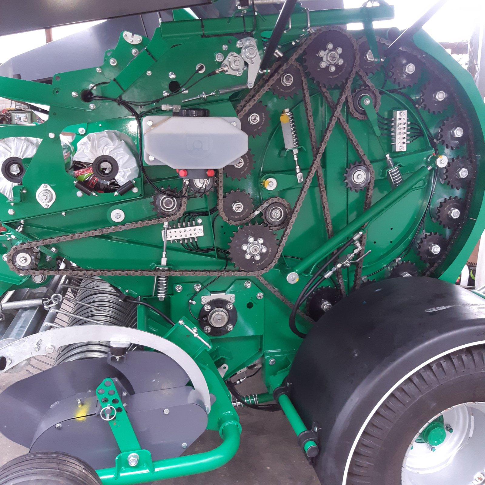 Rundballenpresse des Typs Criap Solo Rundballen Presse, Neumaschine in Baumgarten (Bild 26)