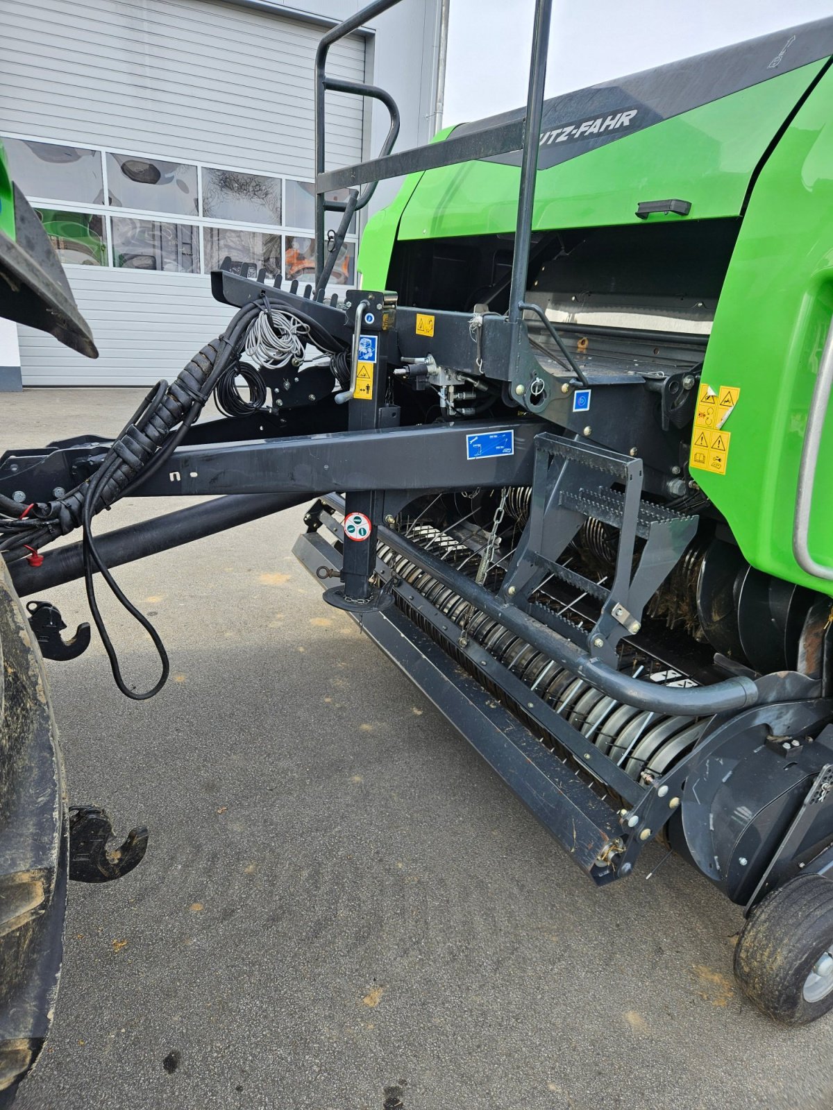 Rundballenpresse des Typs Deutz-Fahr Fixmaster 335, Gebrauchtmaschine in Wegscheid (Bild 8)