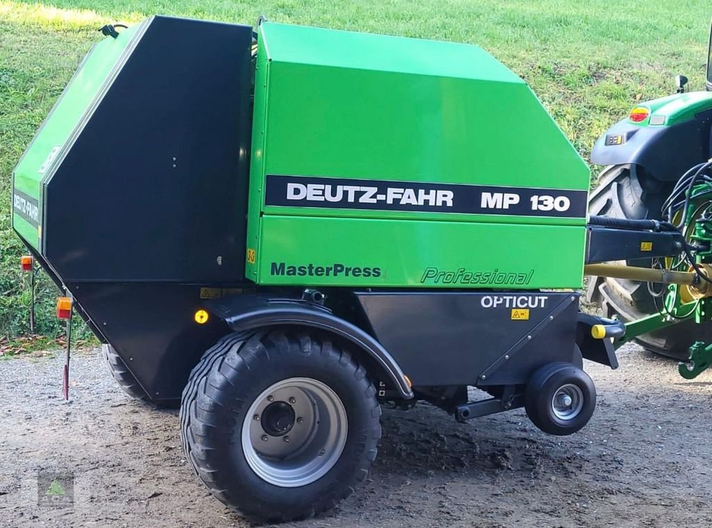 Rundballenpresse des Typs Deutz-Fahr MP 130, Gebrauchtmaschine in Markt Hartmannsdorf (Bild 1)