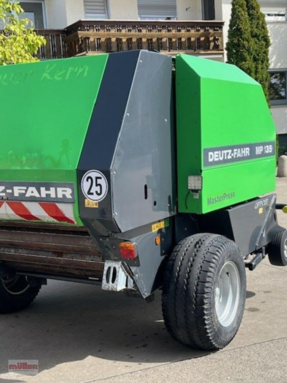 Rundballenpresse типа Deutz-Fahr MP 135, Gebrauchtmaschine в Holzhausen (Фотография 4)