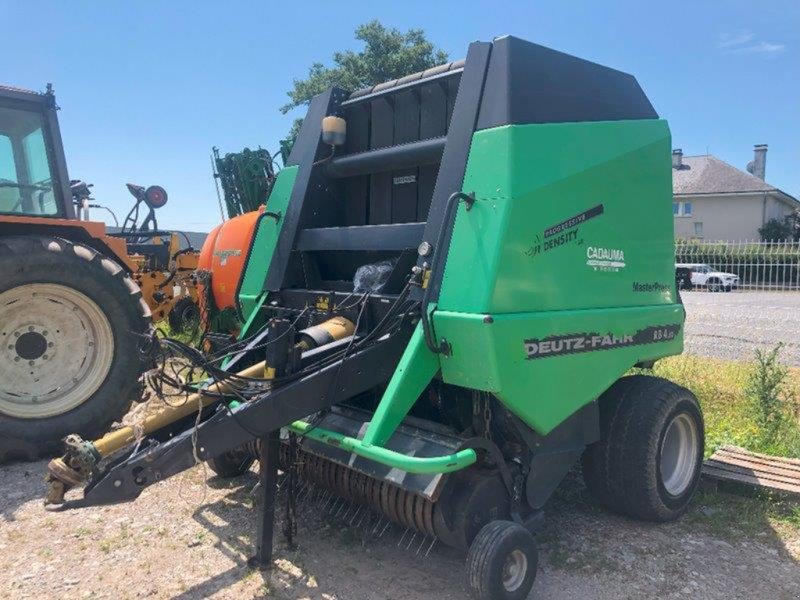 Rundballenpresse des Typs Deutz-Fahr Rb 4.60, Gebrauchtmaschine in MORLHON LE HAUT (Bild 1)