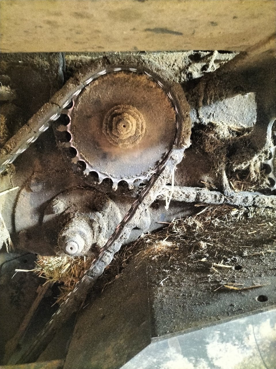 Rundballenpresse des Typs Deutz-Fahr Rb 4.90, Gebrauchtmaschine in VARZY (Bild 7)