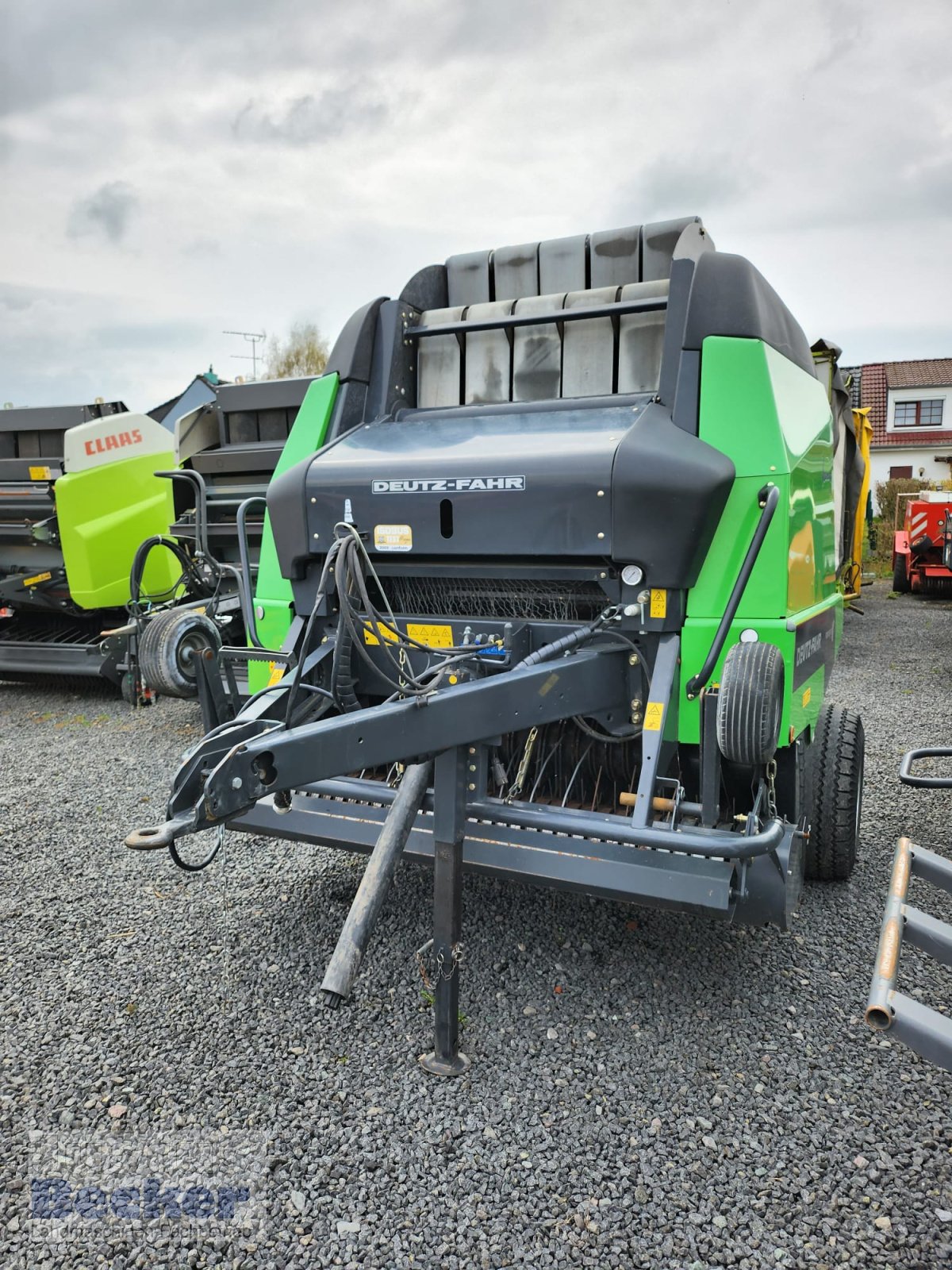 Rundballenpresse of the type Deutz-Fahr Vari Master 590, Gebrauchtmaschine in Weimar-Niederwalgern (Picture 8)