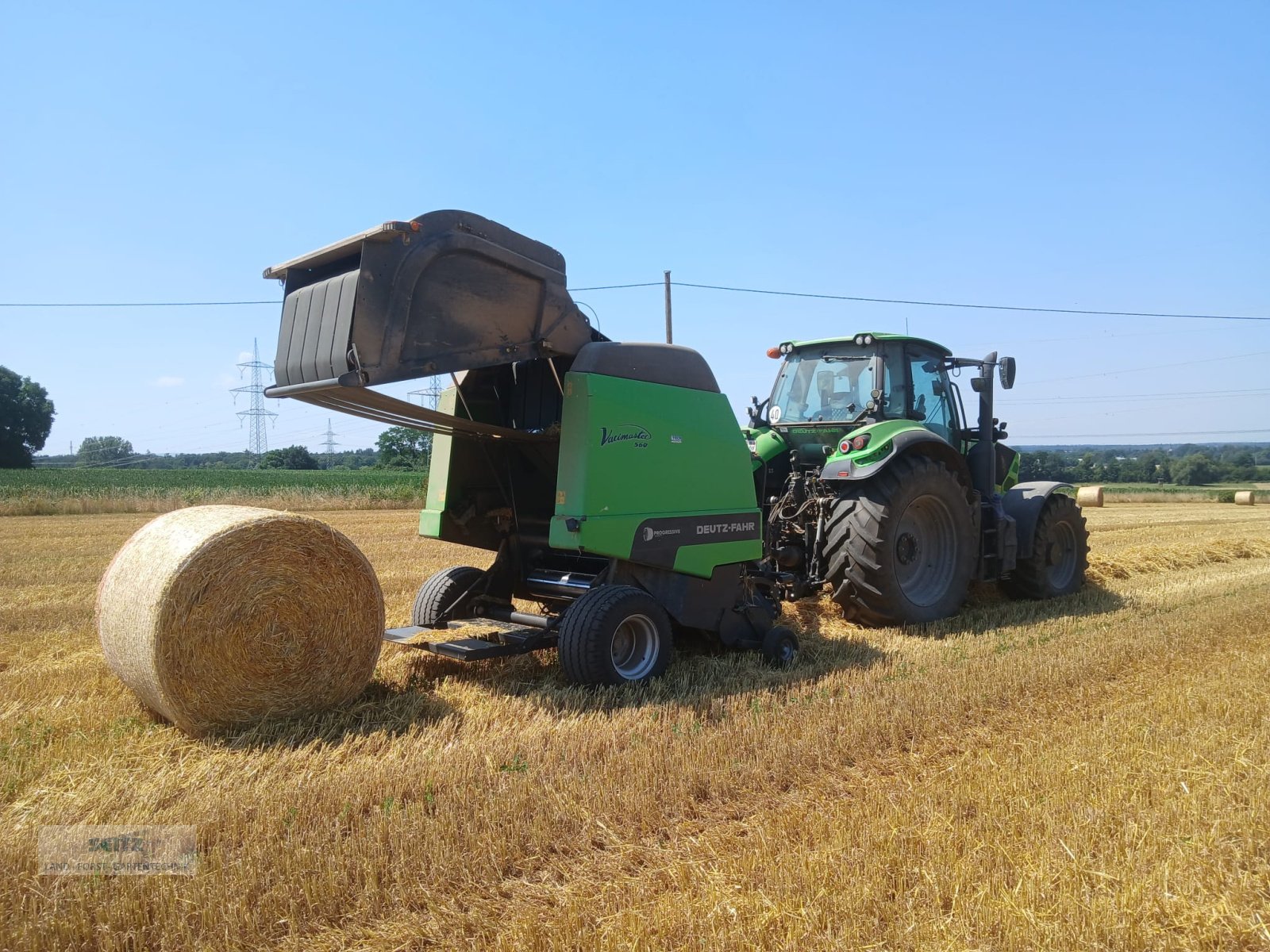 Rundballenpresse del tipo Deutz-Fahr Varimaster 560 OC, Gebrauchtmaschine en Lindenfels-Glattbach (Imagen 1)