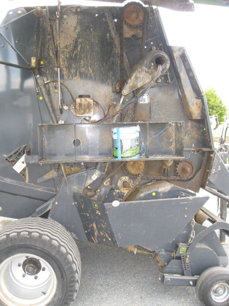 Rundballenpresse типа Deutz-Fahr Varimaster 560 Optifeed, Gebrauchtmaschine в BRECE (Фотография 8)