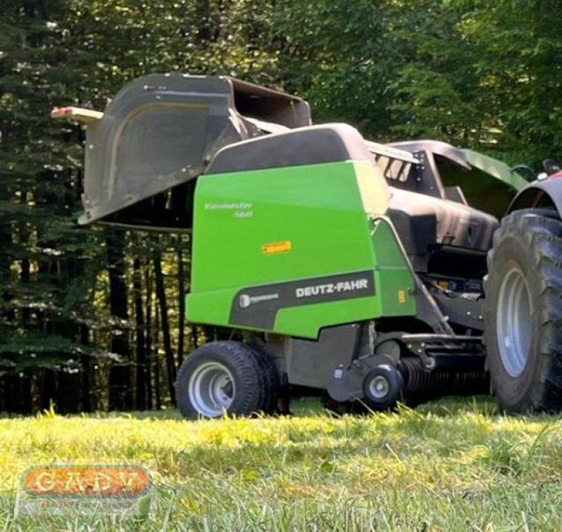 Rundballenpresse des Typs Deutz-Fahr VARIMASTER 560 RUNDBALLEN PRESSE, Gebrauchtmaschine in Lebring (Bild 1)