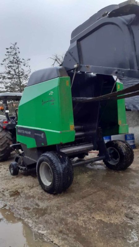 Rundballenpresse типа Deutz-Fahr VARIMASTER 560, Gebrauchtmaschine в ST MARTIN EN HAUT (Фотография 2)