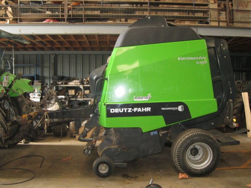 Rundballenpresse du type Deutz-Fahr Varimaster 590 Optifeed, Gebrauchtmaschine en BRECE (Photo 1)