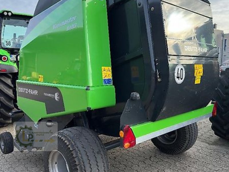 Rundballenpresse des Typs Deutz-Fahr Varimaster 690 oc14, Gebrauchtmaschine in Zülpich (Bild 1)