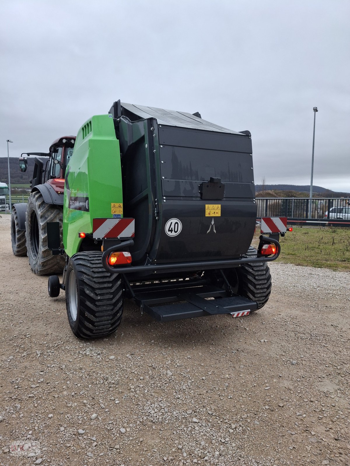 Rundballenpresse Türe ait Deutz-Fahr Varimaster 795 OC, Gebrauchtmaschine içinde Weißenburg (resim 2)