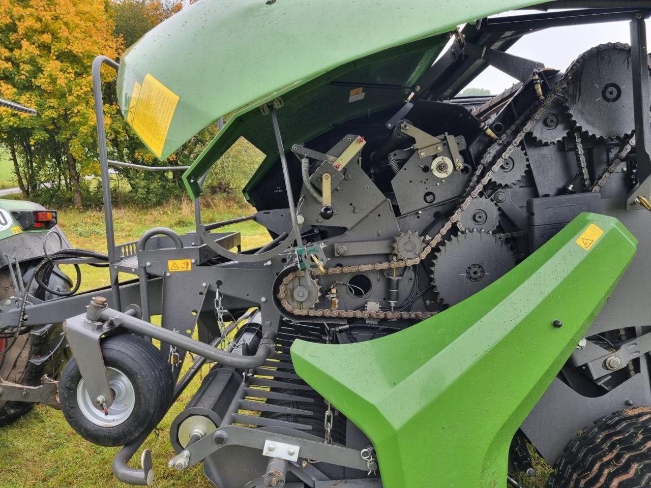 Rundballenpresse от тип Fendt 2125 F, Gebrauchtmaschine в Könnern (Снимка 4)