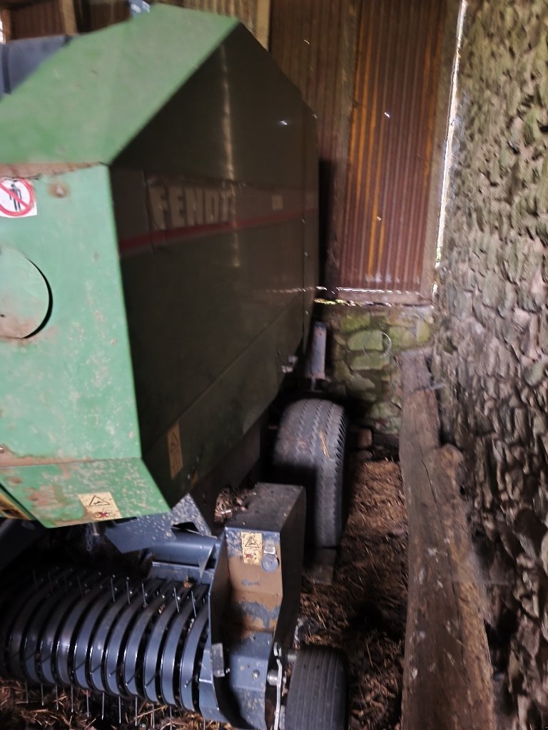Rundballenpresse типа Fendt 2600 v, Gebrauchtmaschine в Calmont (Фотография 2)