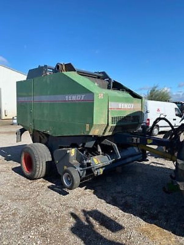 Rundballenpresse del tipo Fendt 2900V, Gebrauchtmaschine en Muespach-le-Haut (Imagen 1)