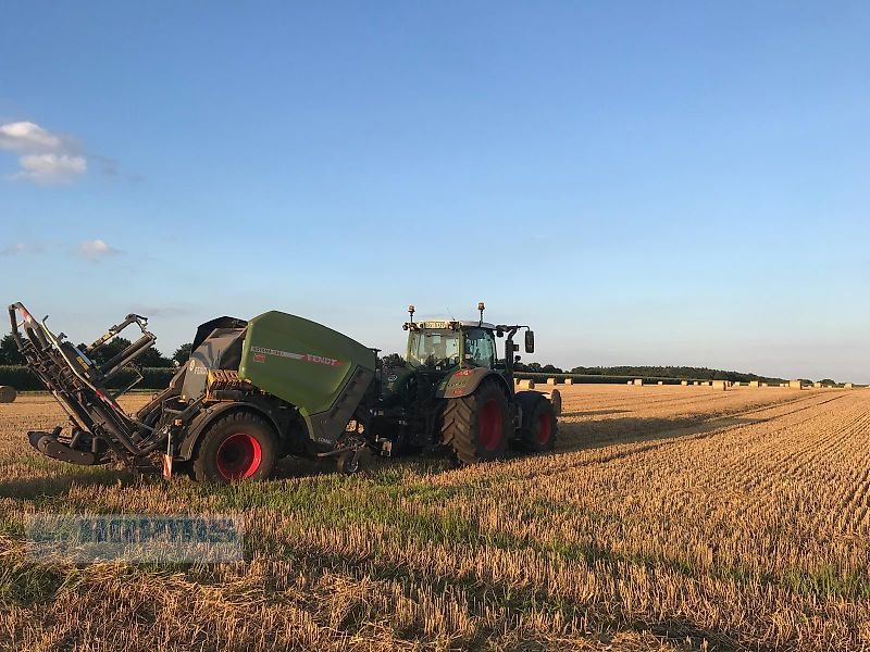 Rundballenpresse tipa Fendt ROTANA 130 F COMBI, Gebrauchtmaschine u Sassenholz (Slika 4)