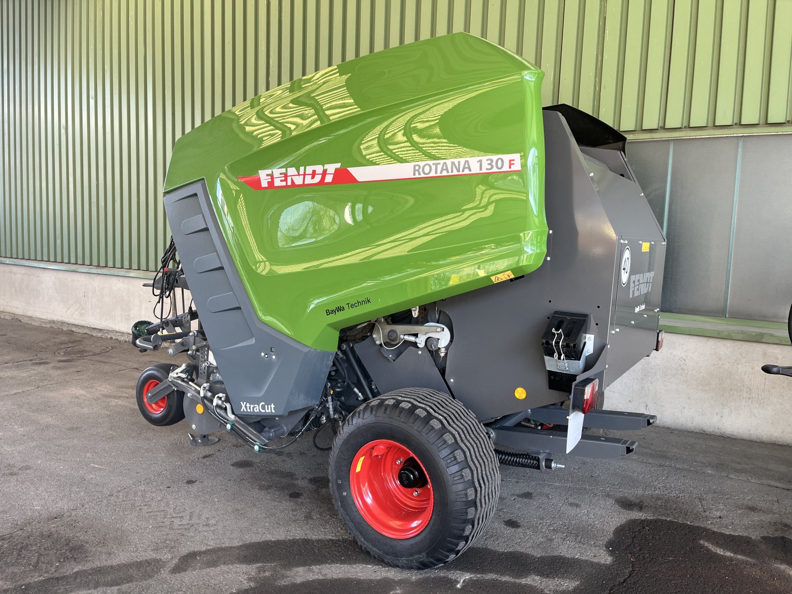 Rundballenpresse tip Fendt Rotana 130 F, Neumaschine in Frastanz (Poză 3)