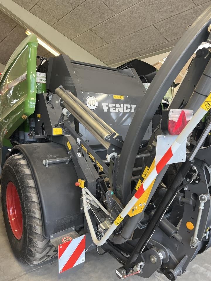 Rundballenpresse типа Fendt ROTANA 130F COMBI, Gebrauchtmaschine в Grindsted (Фотография 3)