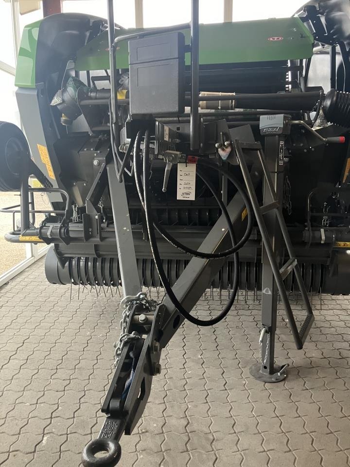 Rundballenpresse des Typs Fendt ROTANA 130F, Gebrauchtmaschine in Holstebro (Bild 5)