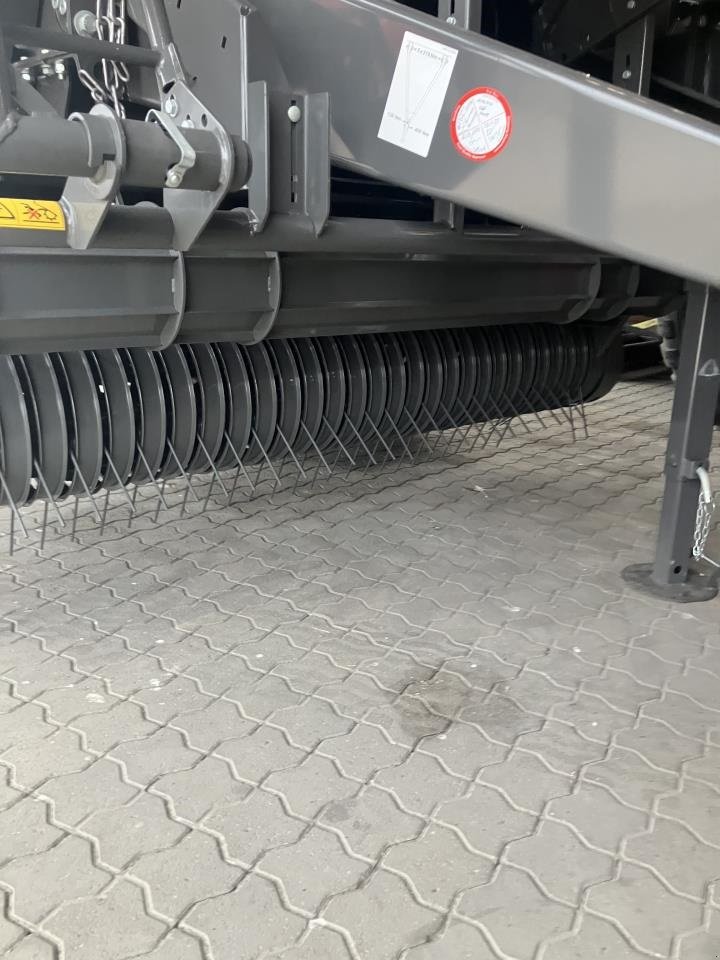 Rundballenpresse des Typs Fendt ROTANA 130F, Gebrauchtmaschine in Holstebro (Bild 3)