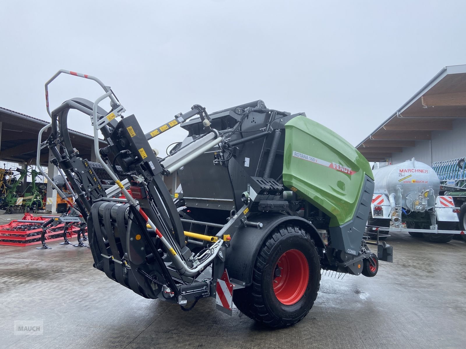 Rundballenpresse tip Fendt Rotana 160 V Combi, Neumaschine in Burgkirchen (Poză 5)