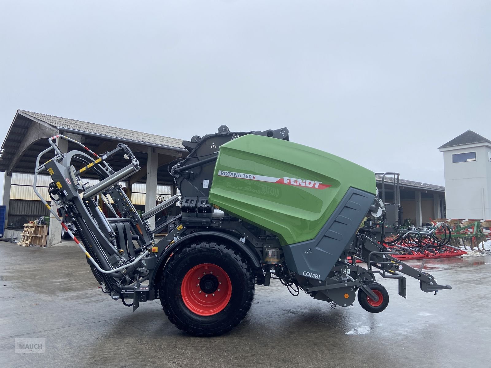 Rundballenpresse tip Fendt Rotana 160 V Combi, Neumaschine in Burgkirchen (Poză 4)