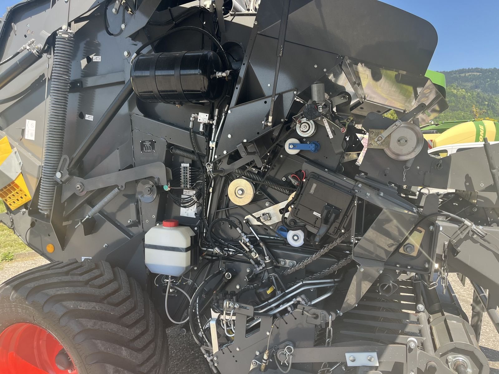 Rundballenpresse van het type Fendt Rotana 160 V Xtra, Gebrauchtmaschine in Villach (Foto 16)