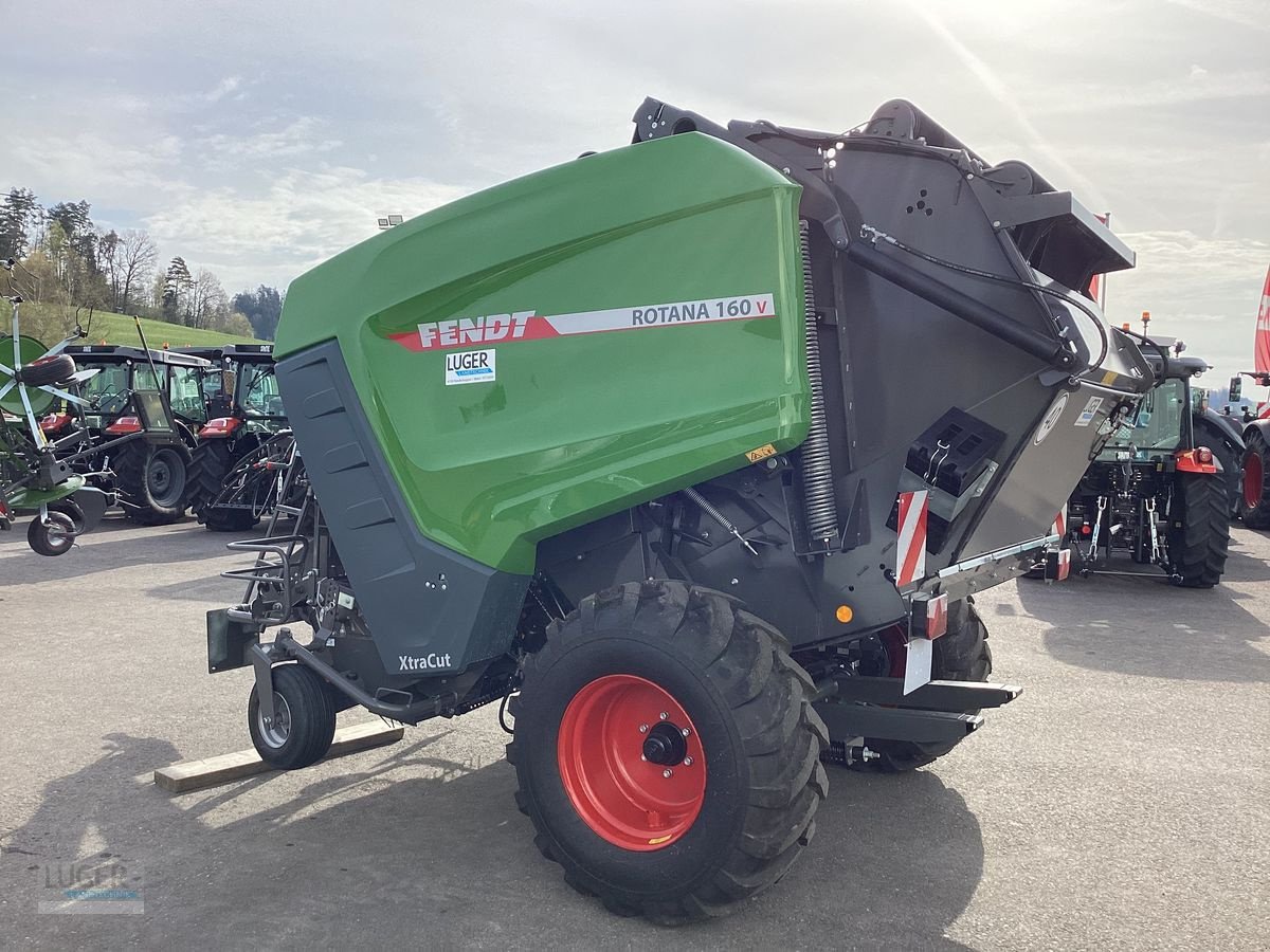 Rundballenpresse des Typs Fendt ROTANA 160 V, Neumaschine in Niederkappel (Bild 7)