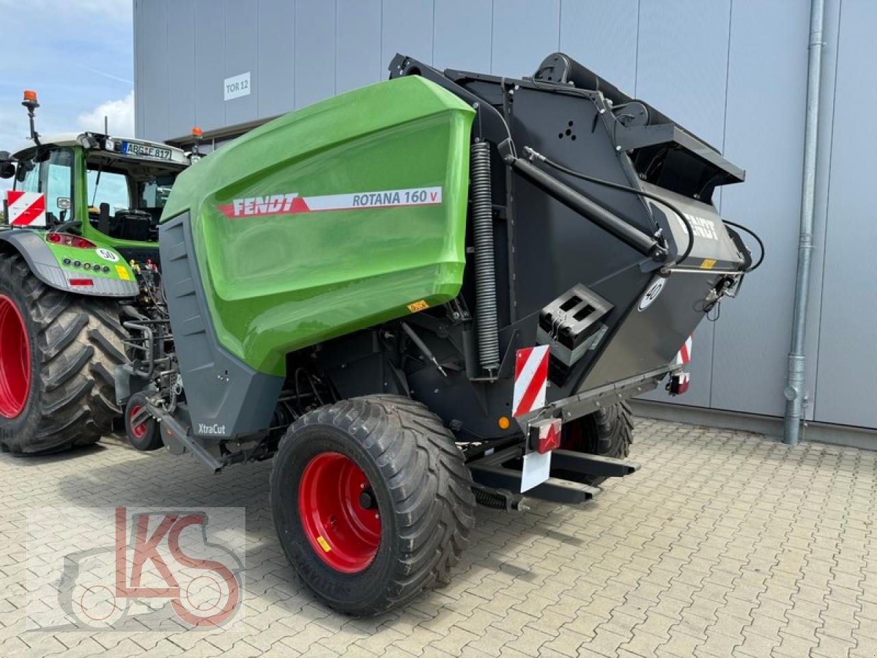 Rundballenpresse des Typs Fendt ROTANA 160 V, Neumaschine in Starkenberg (Bild 4)
