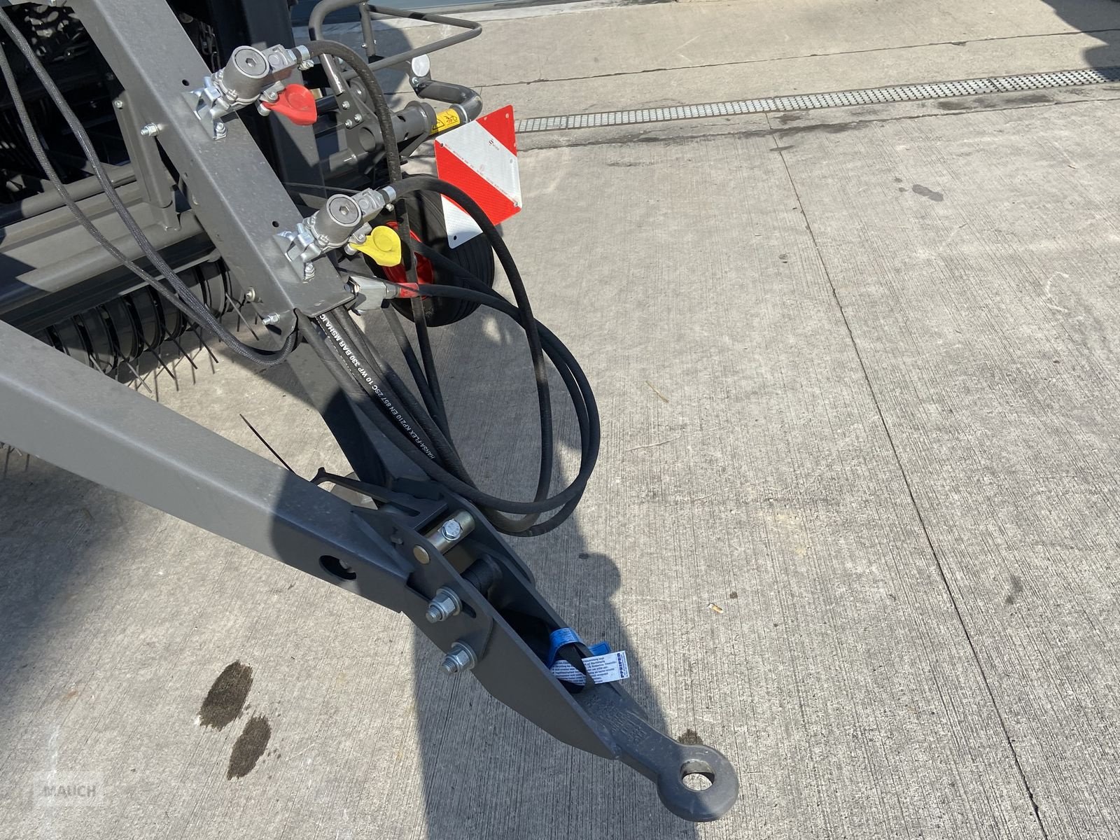 Rundballenpresse des Typs Fendt Rotana 160 V, Neumaschine in Burgkirchen (Bild 10)