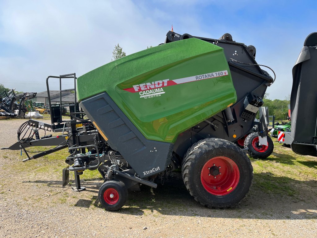 Rundballenpresse типа Fendt ROTANA 160 XTRA, Gebrauchtmaschine в Calmont (Фотография 4)