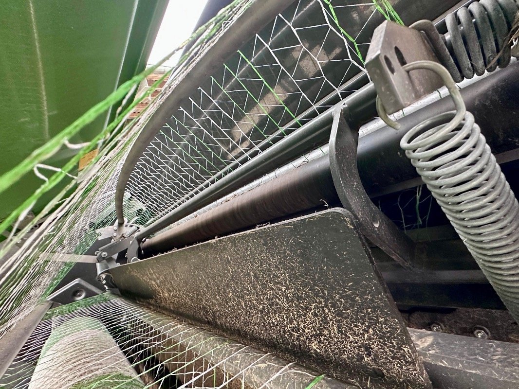 Rundballenpresse del tipo Fendt ROTANA 180V Xtra Cut Welger, Gebrauchtmaschine In Liebenwalde (Immagine 7)