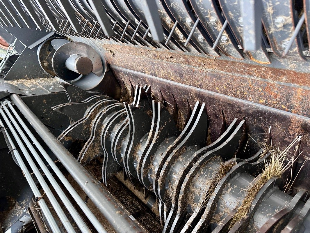 Rundballenpresse del tipo Fendt ROTANA 180V Xtra Cut Welger, Gebrauchtmaschine In Liebenwalde (Immagine 17)