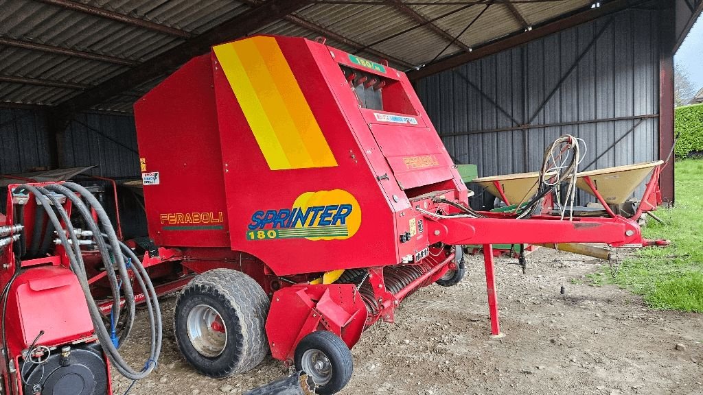 Rundballenpresse typu Feraboli SPRINTER 180, Gebrauchtmaschine v COGNAC LA FORET (Obrázek 1)