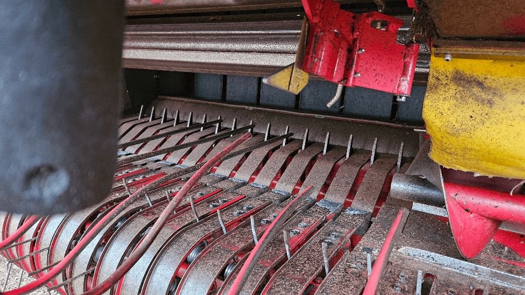 Rundballenpresse typu Feraboli SPRINTER 180, Gebrauchtmaschine v COGNAC LA FORET (Obrázek 4)