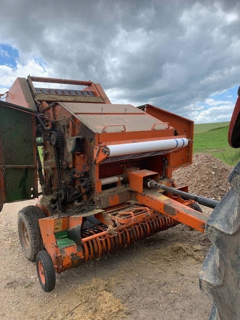 Rundballenpresse des Typs Gallignani 9300, Gebrauchtmaschine in Kolding (Bild 4)