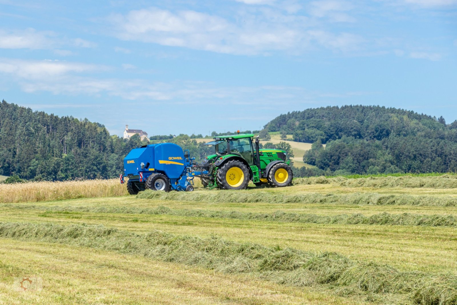 Rundballenpresse des Typs Göweil G-1 F125 Festkammerpresse ISOBUS 1,25m Ballendurchmesser, Neumaschine in Tiefenbach (Bild 7)