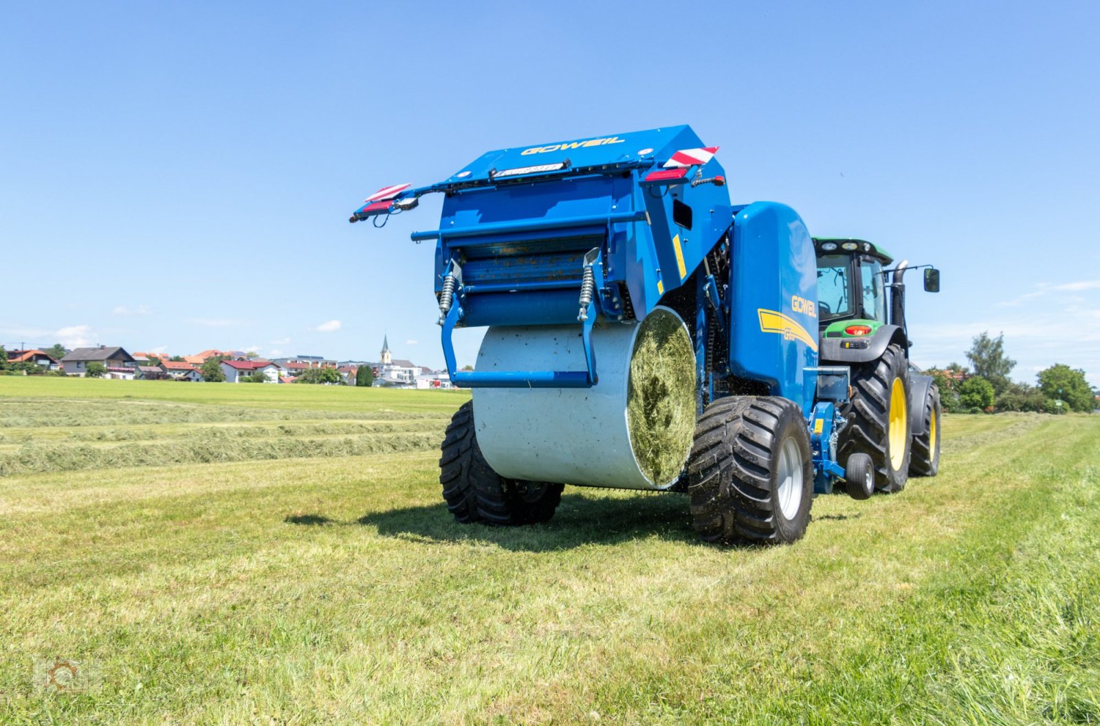 Rundballenpresse des Typs Göweil G-1 F125 Festkammerpresse ISOBUS 1,25m Ballendurchmesser, Neumaschine in Tiefenbach (Bild 11)