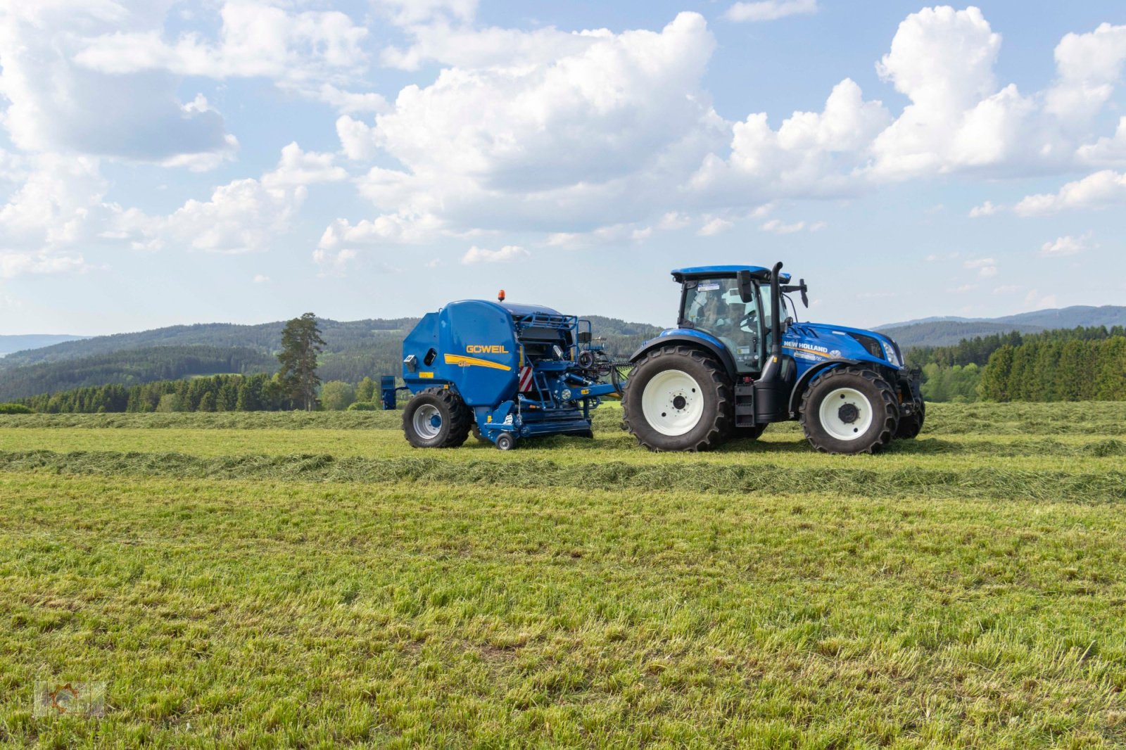Rundballenpresse tip Göweil G-1 F125 Festkammerpresse ISOBUS 1,25m Ballendurchmesser, Neumaschine in Tiefenbach (Poză 19)