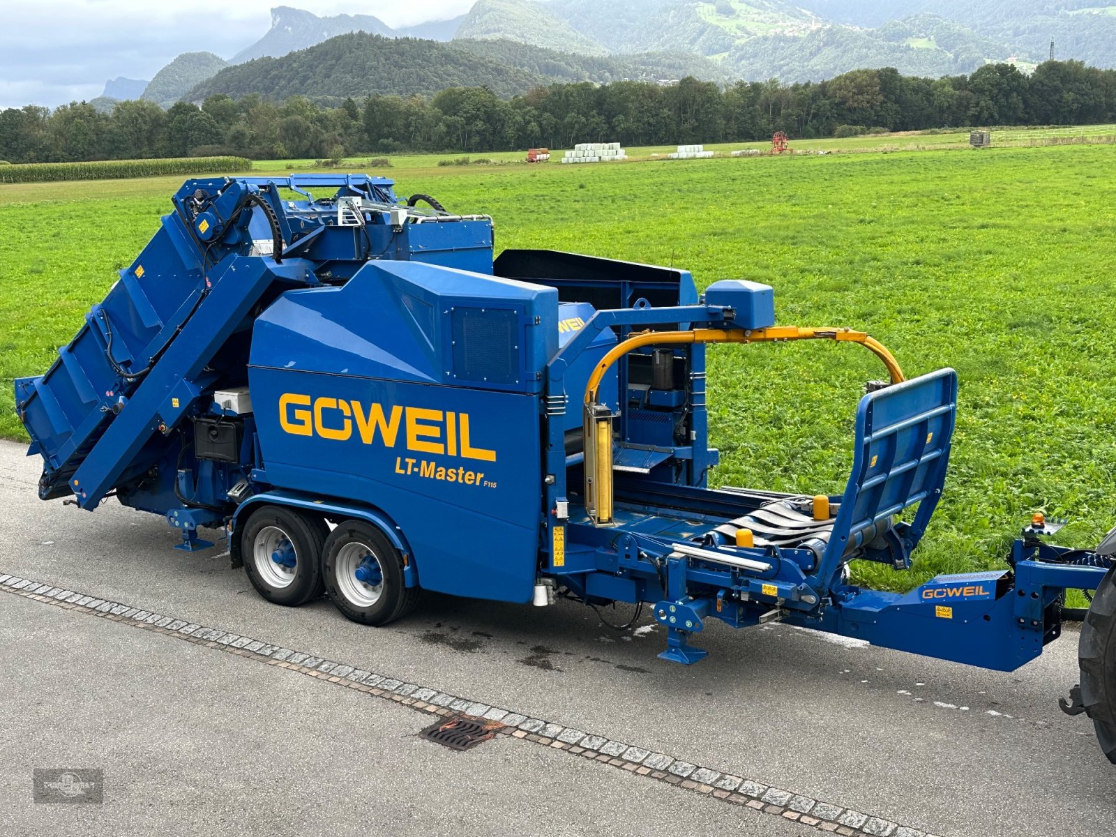 Rundballenpresse des Typs Göweil Master F115 Maisballen Presse, Neumaschine in Rankweil (Bild 3)