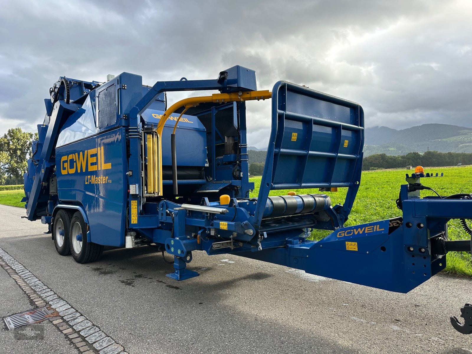 Rundballenpresse des Typs Göweil Master F115 Maisballen Presse, Neumaschine in Rankweil (Bild 12)