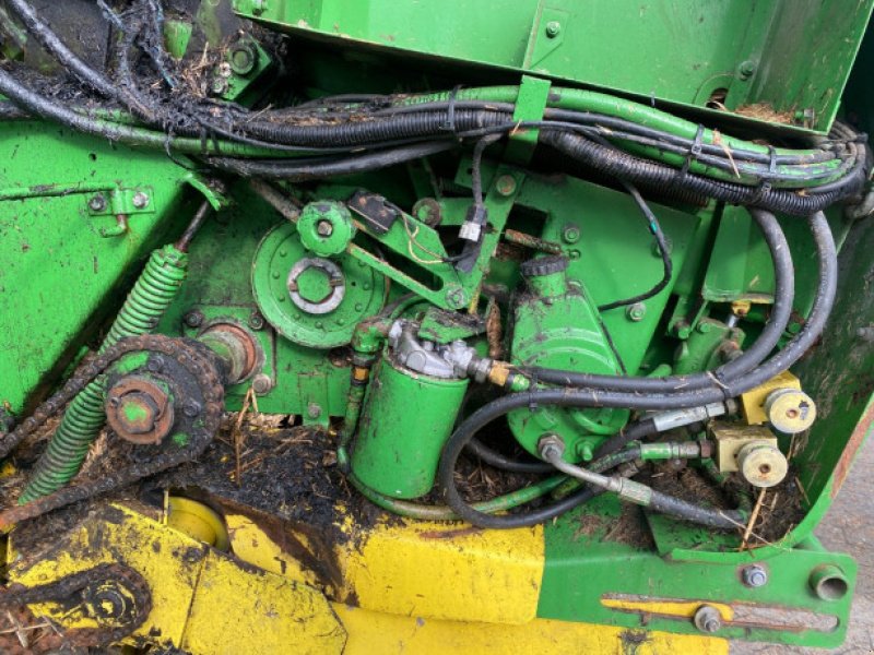 Rundballenpresse des Typs John Deere 550, Gebrauchtmaschine in Hemmet (Bild 10)