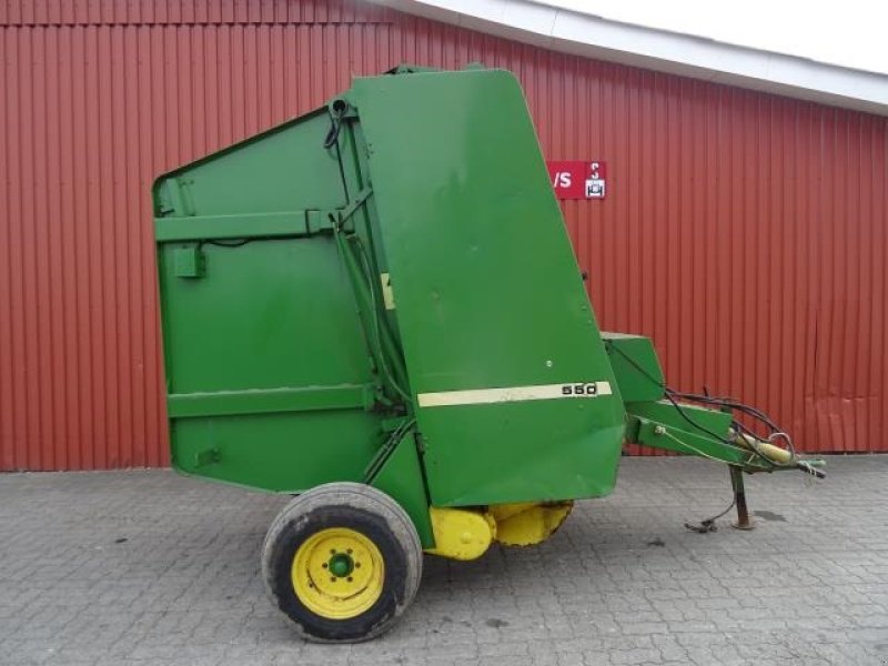 Rundballenpresse tip John Deere 550, Gebrauchtmaschine in Ribe (Poză 2)